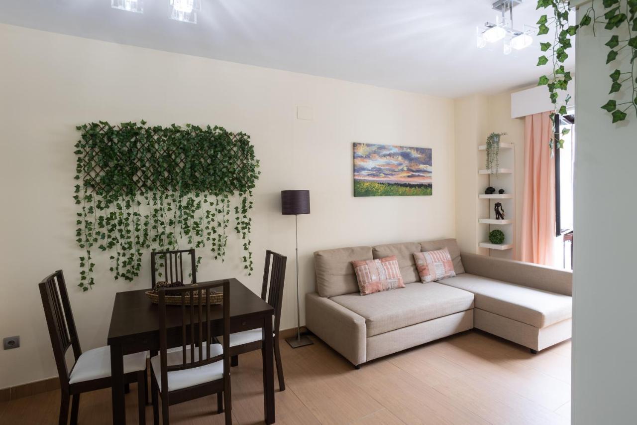 Sol Sevilla Urban Apartment Exterior photo