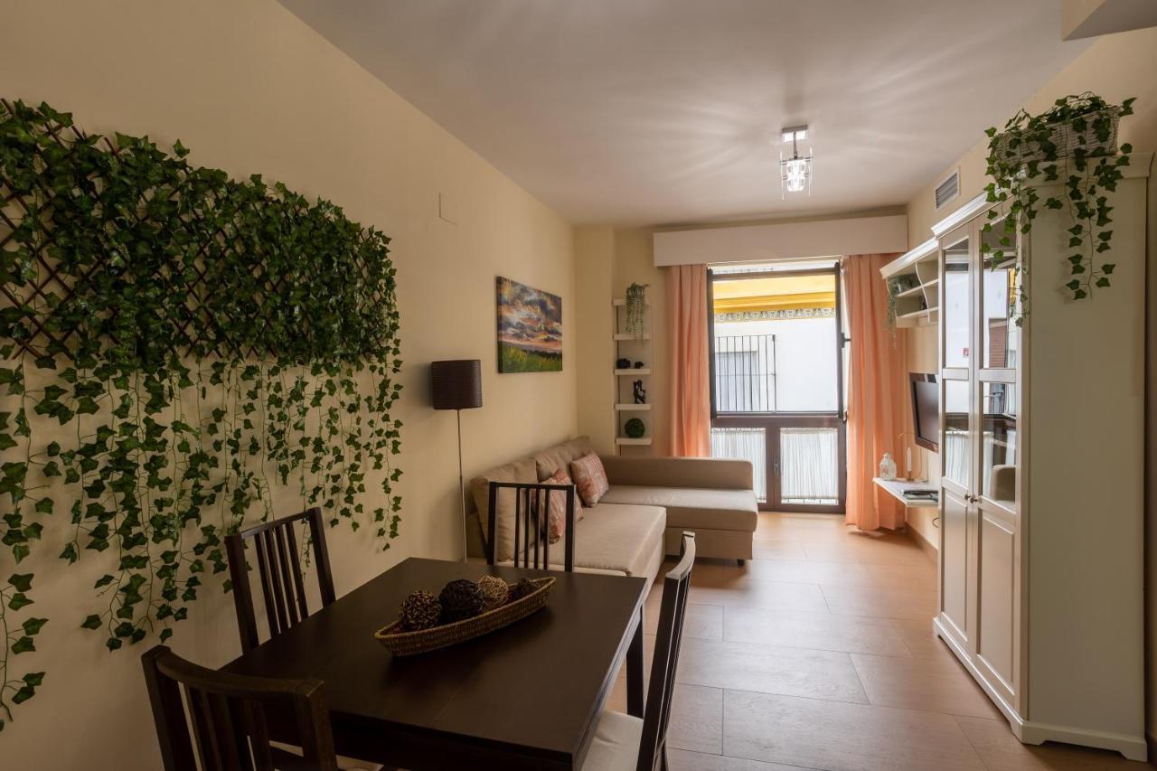 Sol Sevilla Urban Apartment Exterior photo